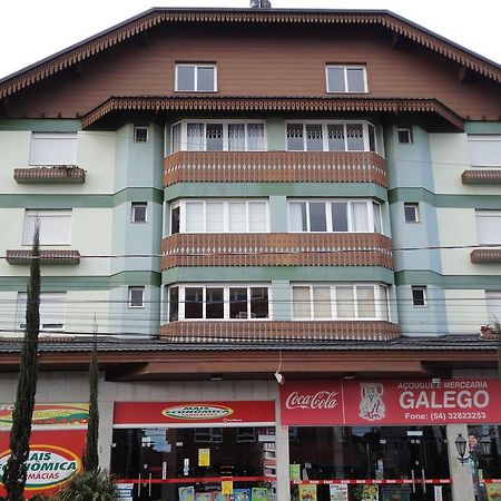 Lindo Apartamento No Centro De Canela Exterior photo